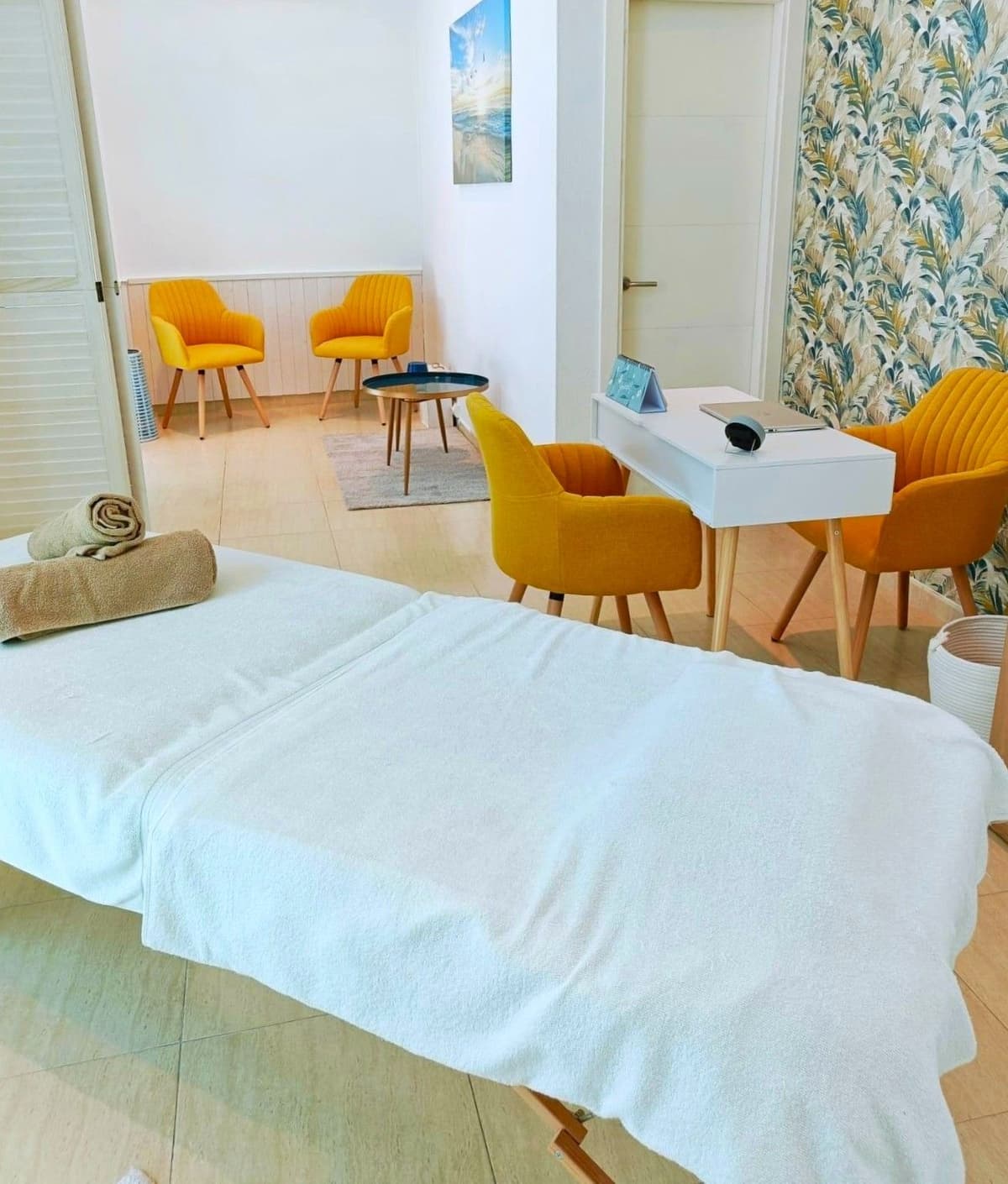La Mar de Bé, teràpies naturals (natural therapies)