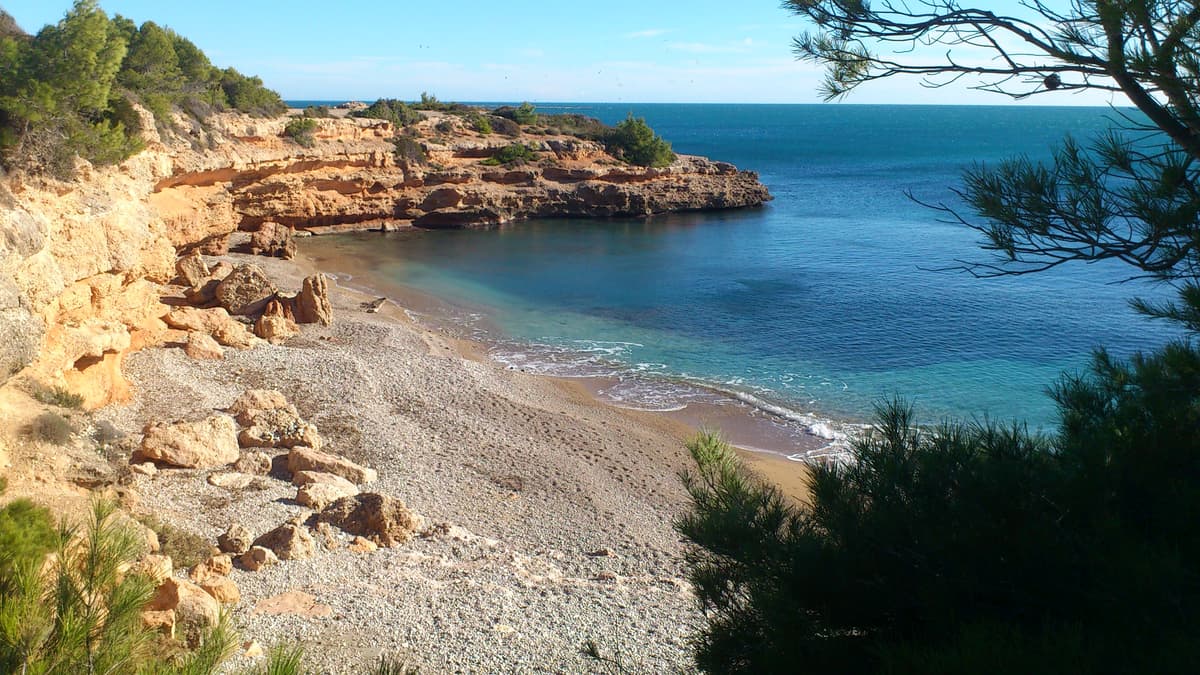 Cala Llenya beach