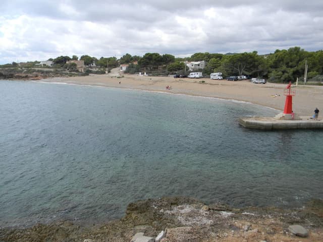  7. Plage de "l'Estany" (Itinéraire GR-92)