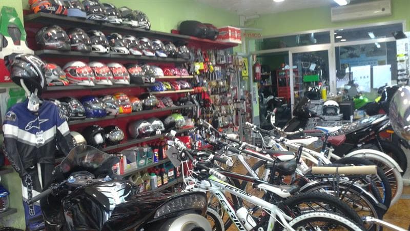 Moto R&R