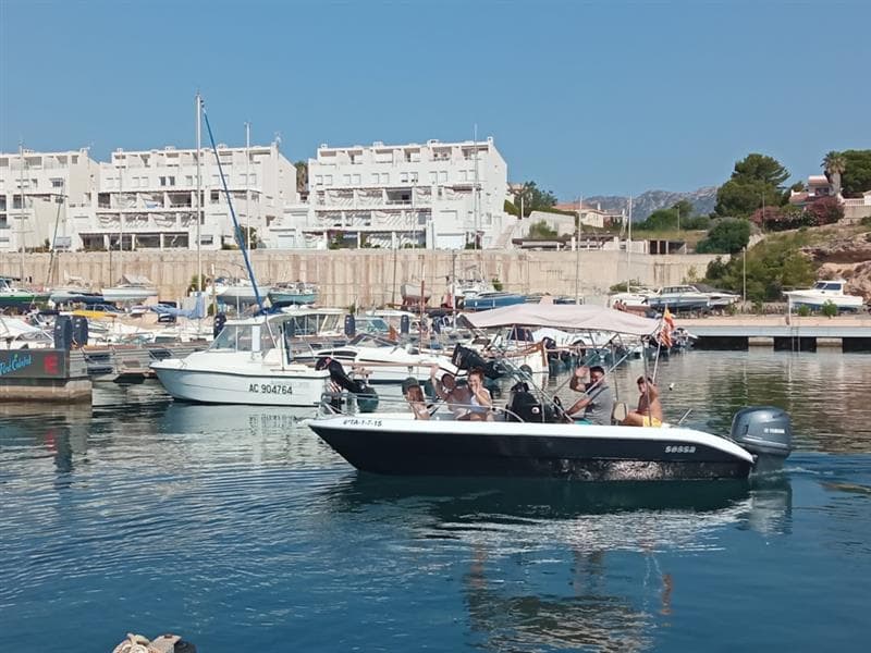 Alquiler  embarcación con titulación - Enjoy Calafat
